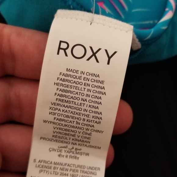 NWT Roxy Bikini Top Small Coverage - Picture 5 of 5